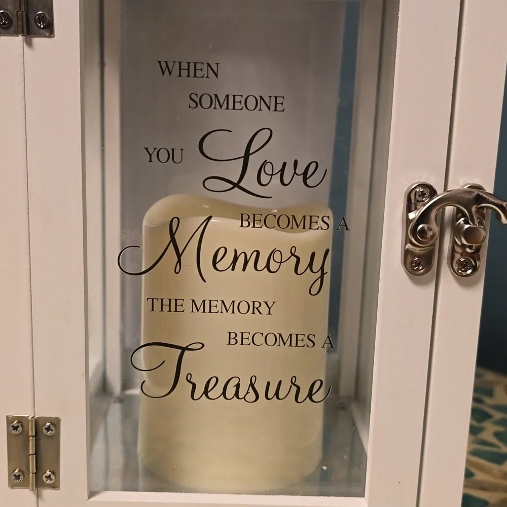 Memory Lantern - Picture 2 of 9